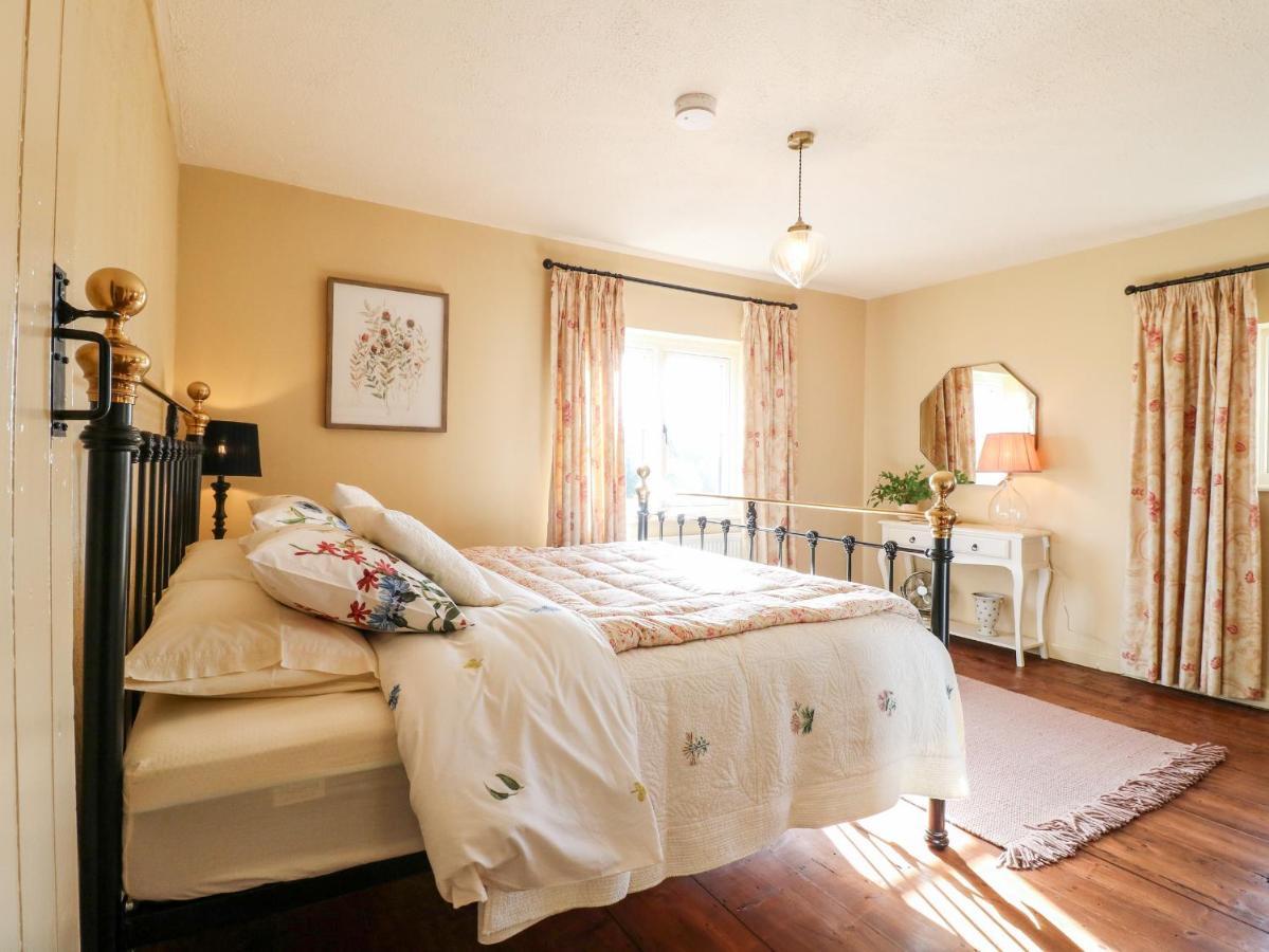 Bluebell Cottage Rugeley Ngoại thất bức ảnh
