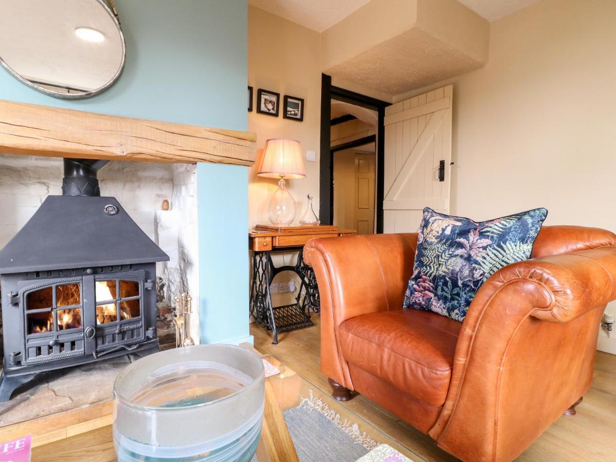 Bluebell Cottage Rugeley Ngoại thất bức ảnh